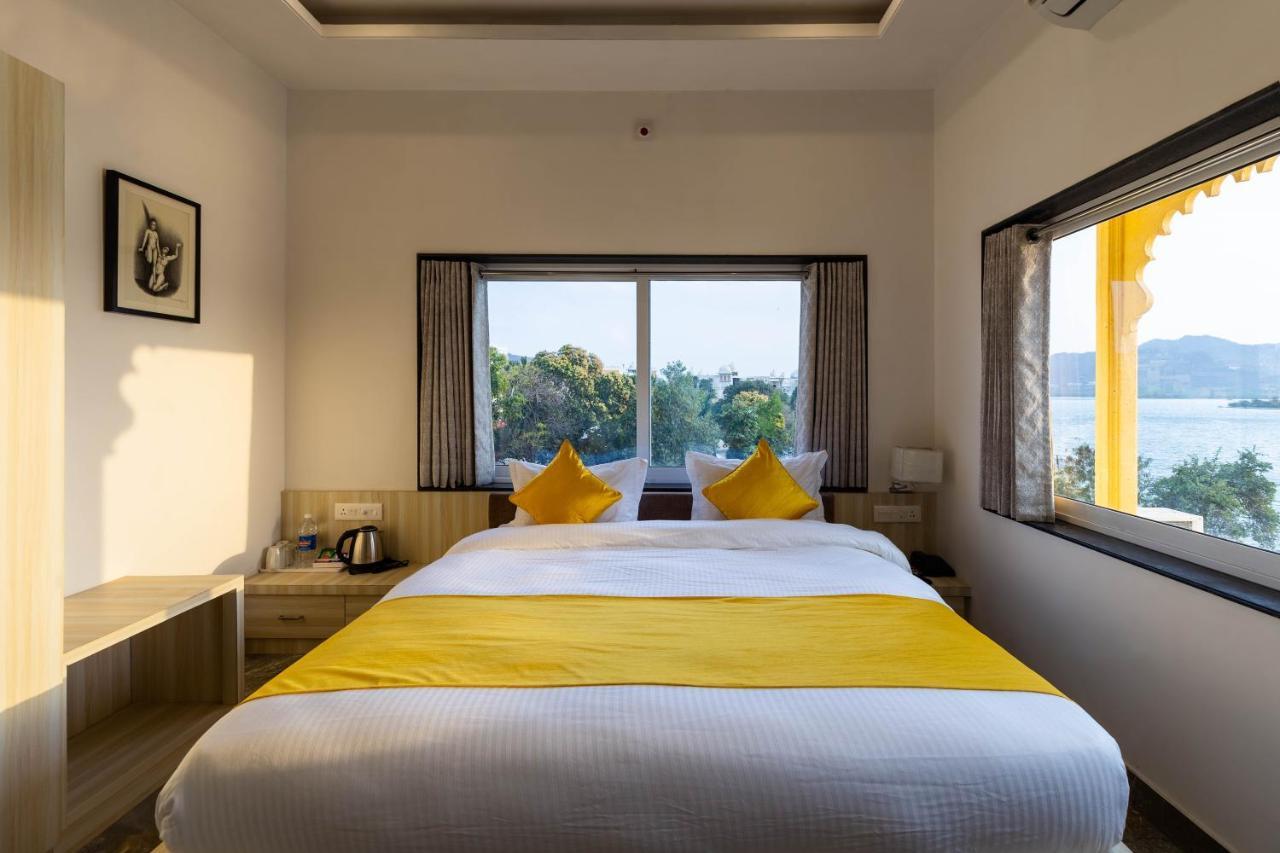 Haveli Jai Durga Udaipur Lake Facing With Swimming Pool Екстер'єр фото