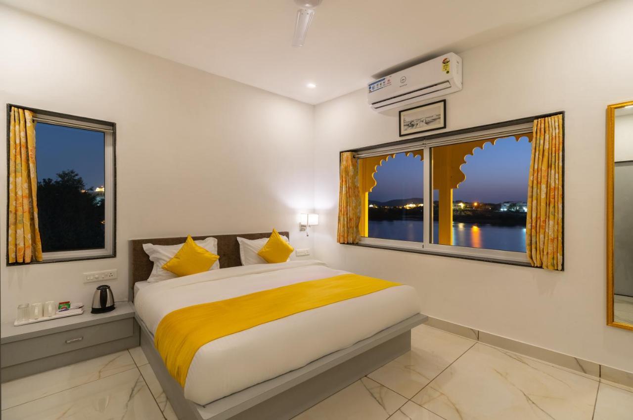Haveli Jai Durga Udaipur Lake Facing With Swimming Pool Екстер'єр фото